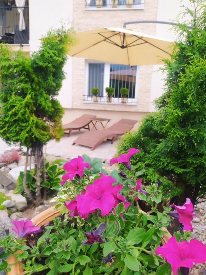 Apartman Karin Huty Екстериор снимка